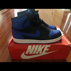 Nike Ebernon Mid